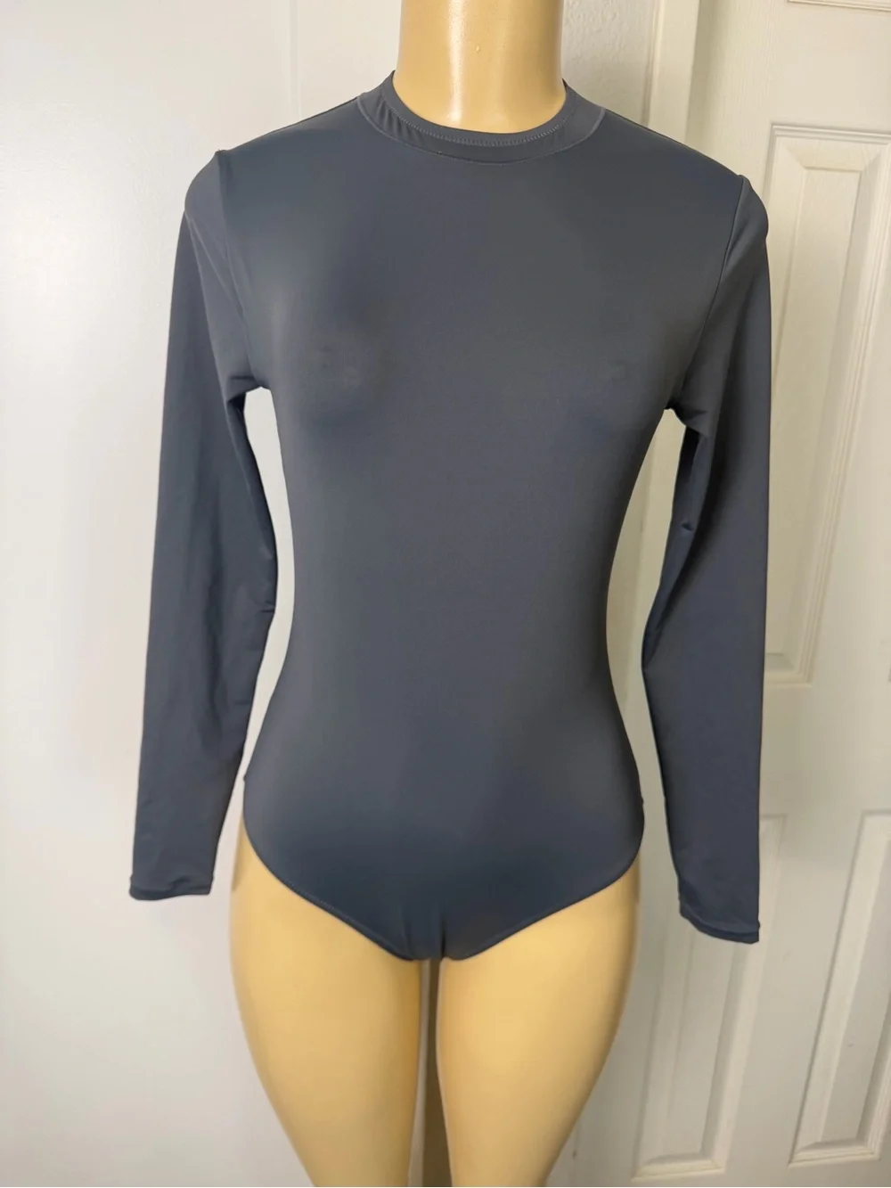 SKIMS Swim Long Sleeve One Piece in Gunmetal Back pull zip rashguard small